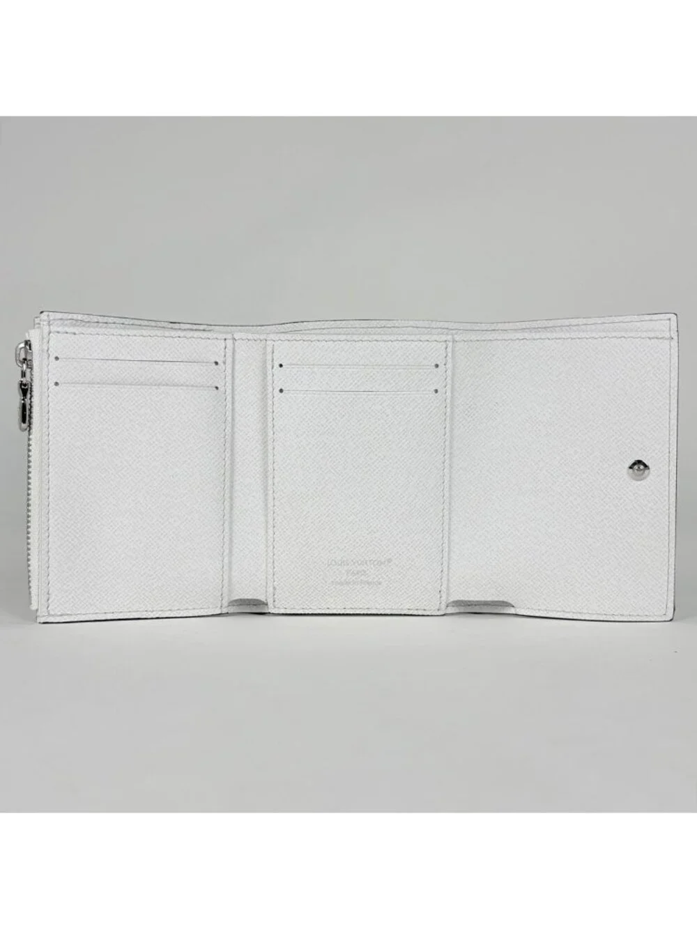 Louis Vuitton Victor Wallet Trifold Monogram Taiga Taigarama Optic White